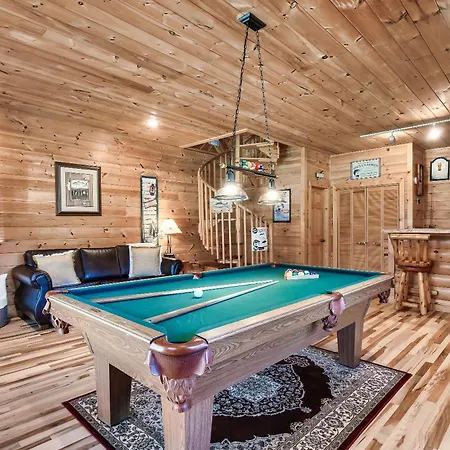 Villa Spectacular Mtns Views With Private Hot Tub With Pool Table And Private Pond Sevierville Exterior foto