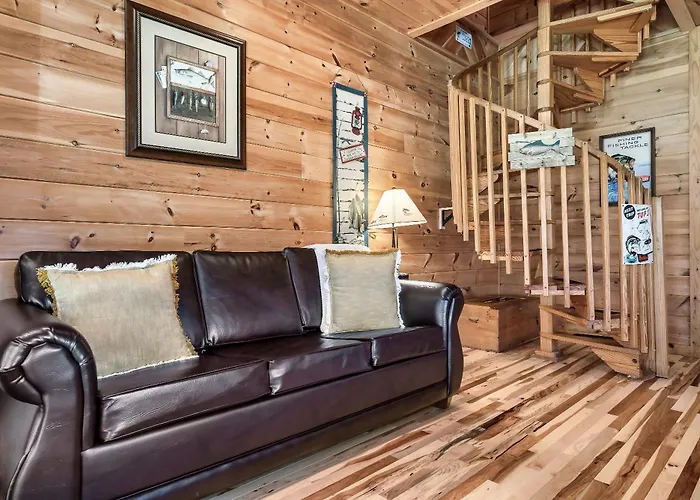 Spectacular Mtns Views With Private Hot Tub With Pool Table And Private Pond