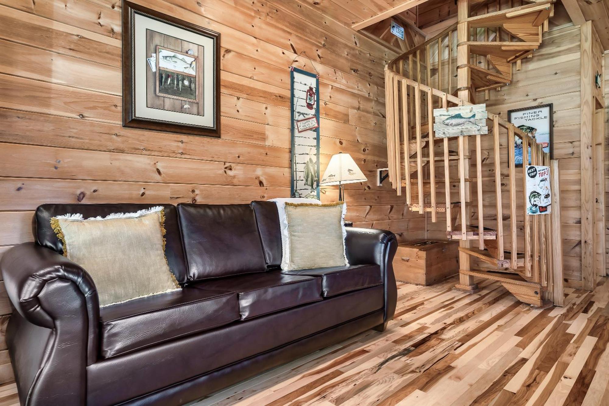 Spectacular Mtns Views With Private Hot Tub With Pool Table And Private Pond Сasa de vacaciones Sevierville
